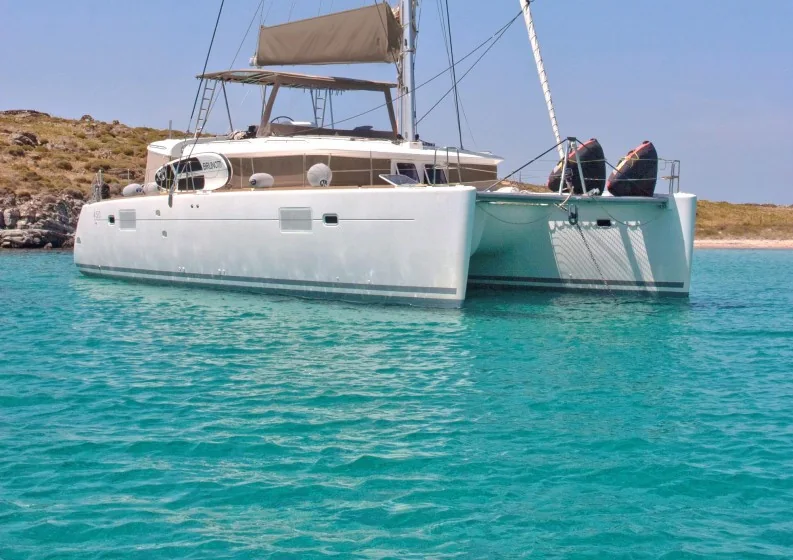 45 Lagoon